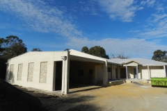 Rammed Earth Building at Bouvarde1